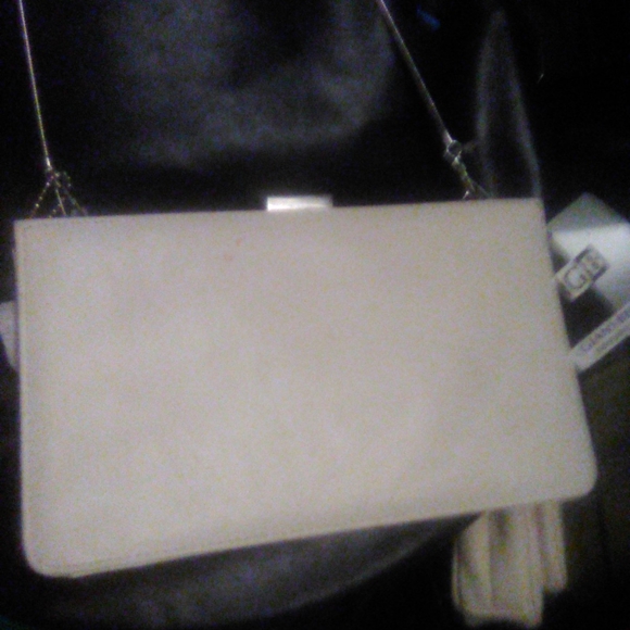 Purses - Picture 7 of 11